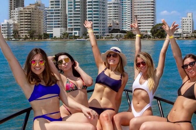 Party in Cartagena's Nearby Rosario Islands, Baru, Cholon, & More - Isla Grande and the Rosario Islands feel more scenic