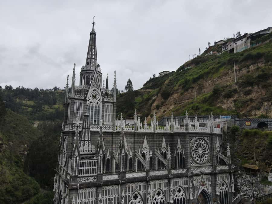 PASADÍA SANCTUARY OF LAS LAJAS - The museum and the meaning of the pilgrimage site