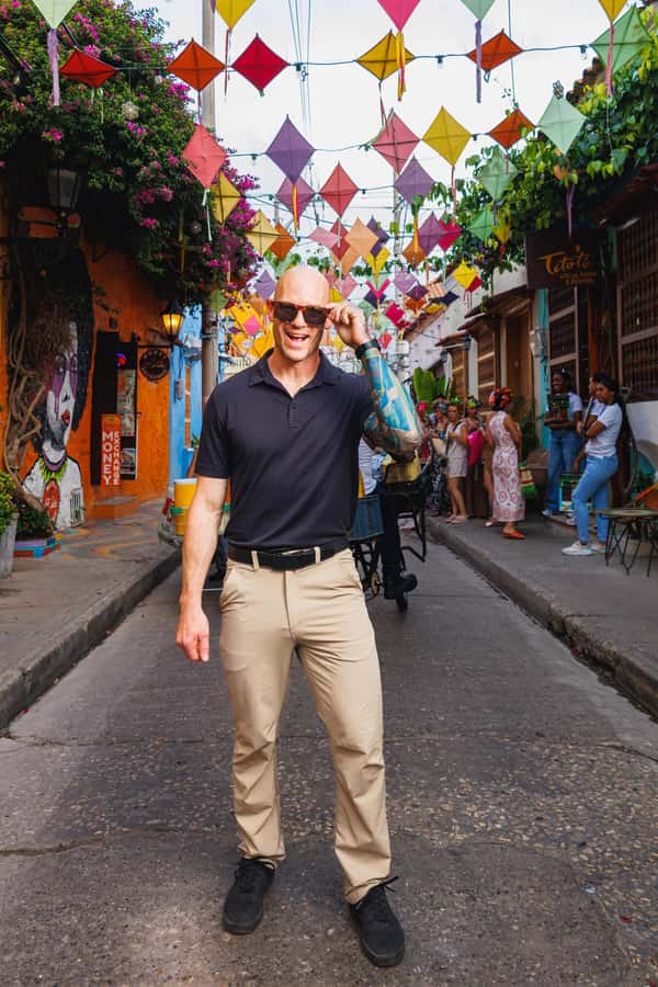 photo session through the streets of cartagena - Why Getsemaní Works So Well For Photos