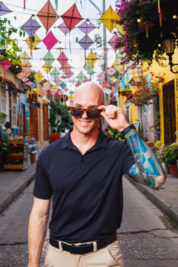 photo session through the streets of cartagena - Who Will Enjoy This Most