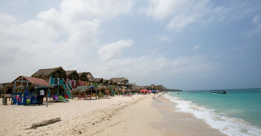 Playa Blanca Full-Day Trip from Cartagena - Morning Pickup Times Around Cartagena