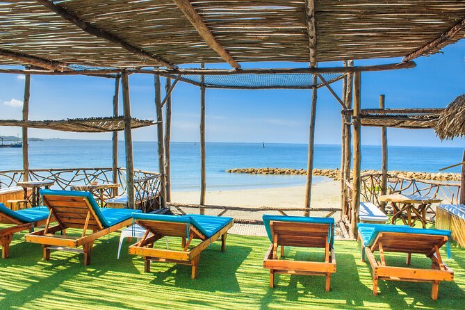 Playa Morena Beach Club Whith Lunch And Walking tour of fort San Fernando - Leaving Cartagena from Muelle de la Bodeguita