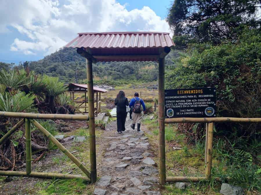 Popayan: Condor Watching in Purace + San Juan Hot Springs - Lunch with a taste of Cauca