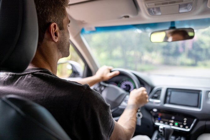 Private Arrival or Departure Transfer: Simon Bolivar Airport - Leaving Santa Marta for the airport