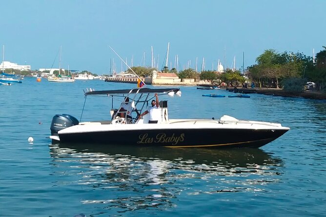 Private Boat Tour Full day trip to Rosario Islands, Cholon, Baru - Cholon, the loud stop with an easy escape