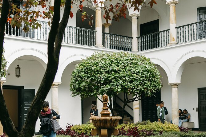 Private Bogotá Art & Design Tour: Botero Museum, MAMBO, Galleries - Private transport and the five-hour schedule