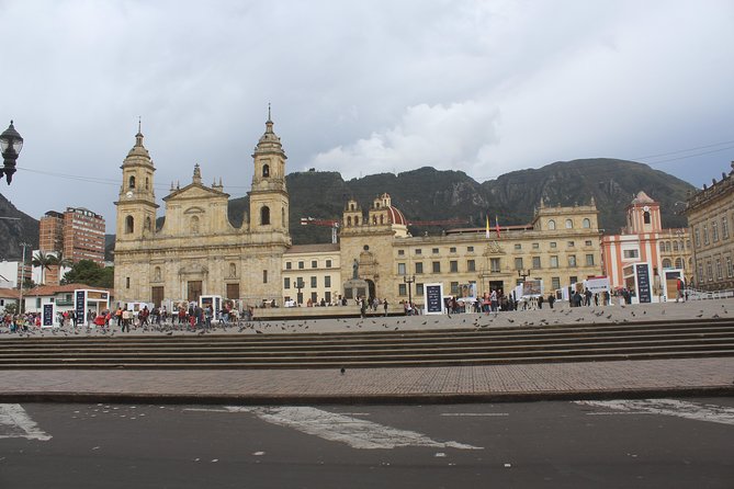 Private Bogotá City Experience: Enjoy all Must See Attractions in Bogotá. - What the Private Vehicle Adds