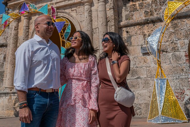 Private Citytour in the Colonial Cartagena to Shore excursions - Getsemaní: murals, music, and the city’s photographic side