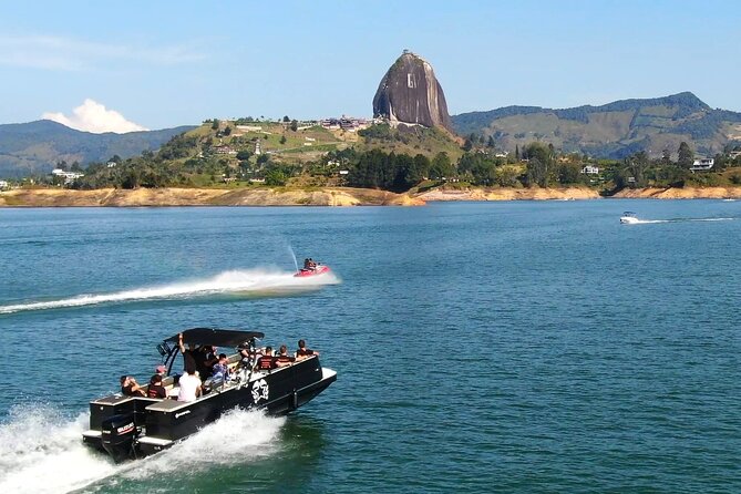 (Private Guatapé) Mansion Pablo Escobar+Paintball+Cuatrimoto+Boat - Finca La Manuela and the mansion activities