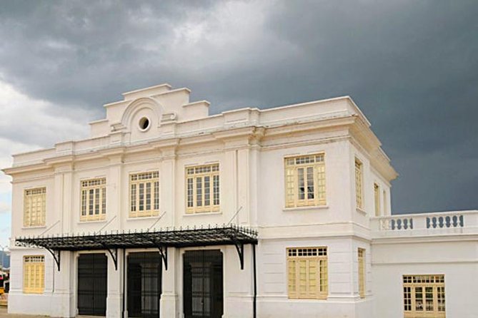 Private half day tour to Nemocon Salt Cathedral and village - Leaving Bogotá With a Private Driver