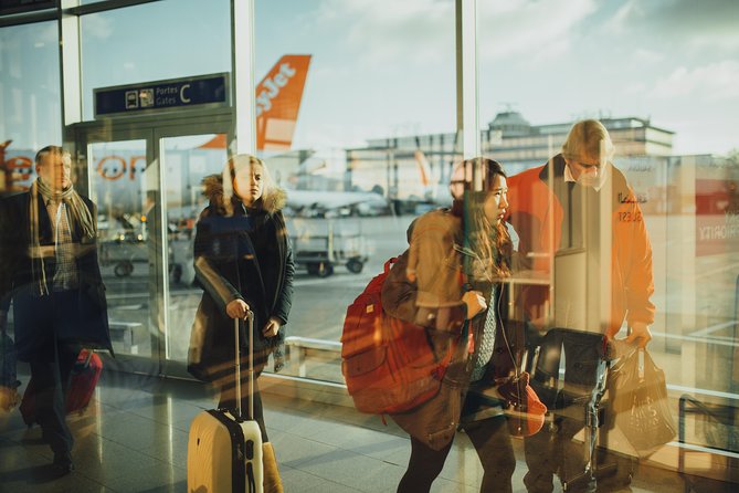 Private Medellín Airport Arrival Transfer: Comfort & Reliability - Leaving Jose Maria Cordova Airport without the usual scramble