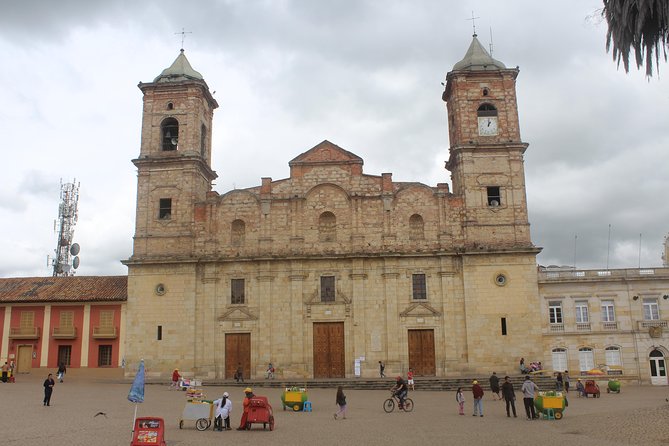 Private Salt Cathedral and Nemocón Salt Mines + In & out Transfer + (8 hours) - The Ride North From Bogotá