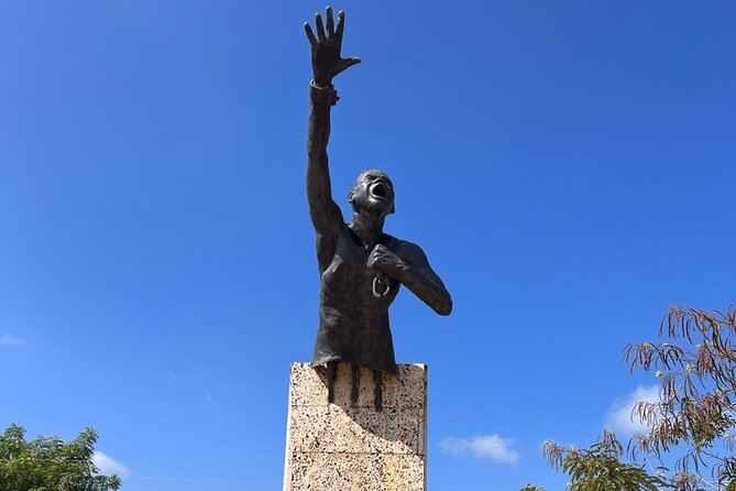 Private San Basilio de Palenque Experience Full Day Tour - Arriving in San Basilio de Palenque