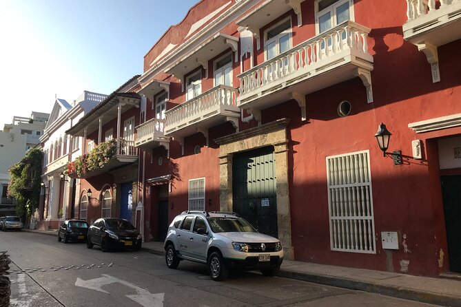 Private shuttle from Barranquilla Airport to Santa Marta city - Price, group size, and real value