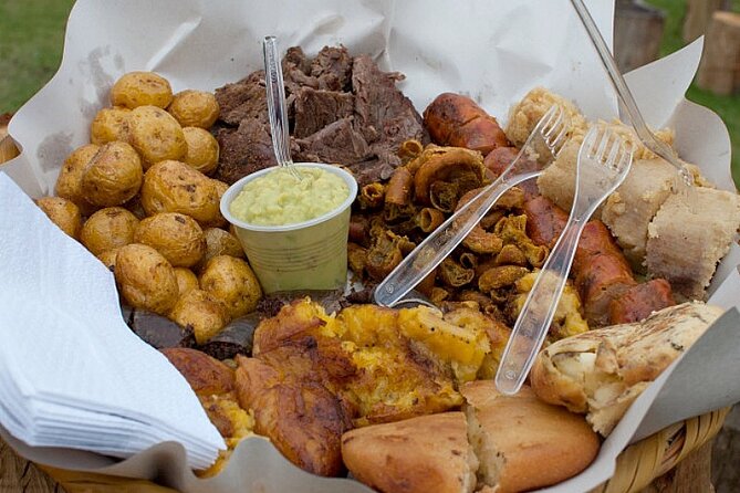 Private Street Food Tour in Candelaria Bogota - Why La Candelaria makes a useful food base