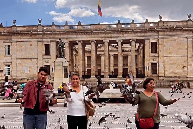 Private Tour Bogota - Handcrafts around Plaza Bolívar