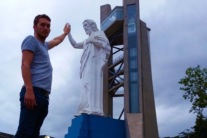 Private Tour - City Night Tour Cerro Del Santisimo (Culture) - Why Cerro del Santísimo is worth your evening