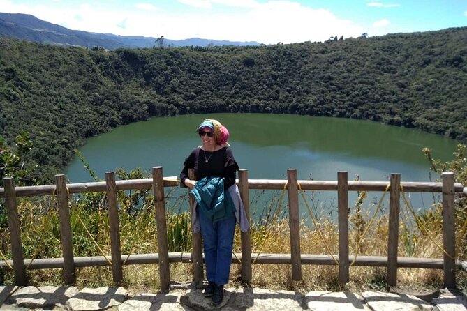 Private Tour of Laguna Guatavita and Zipaquirá Salt Cathedral - Lunch and the road to Zipaquirá