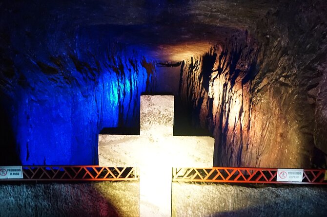 Private Tour of Laguna Guatavita and Zipaquirá Salt Cathedral - Entering the Salt Cathedral of Zipaquirá