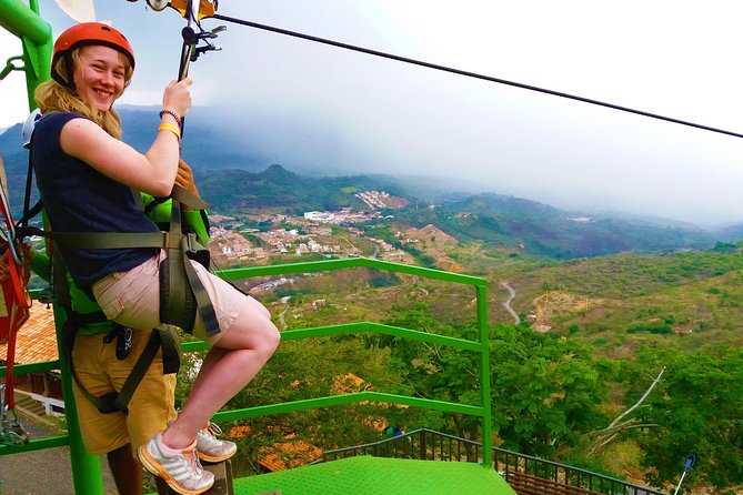 Private Tour - San Gil Extreme Sports (Adventure) - Exploring Indian Cave or Cow Cave for two hours