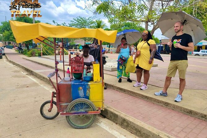 private tour to palenque - Touring the town and its living traditions