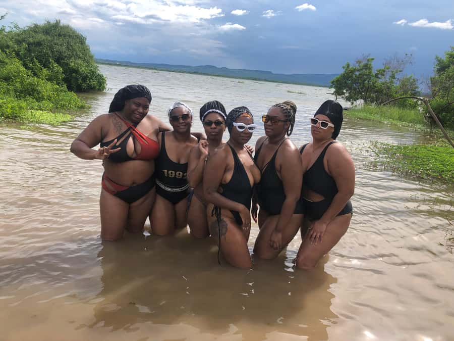 Private tour to the mud volcano - Who should book this day trip