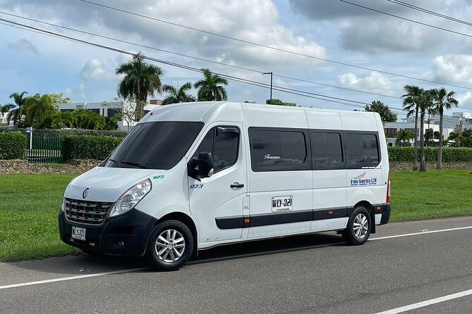 Private Transfer from Airport to Hotels in Cartagena - Booking timing, confirmation, and cancellation