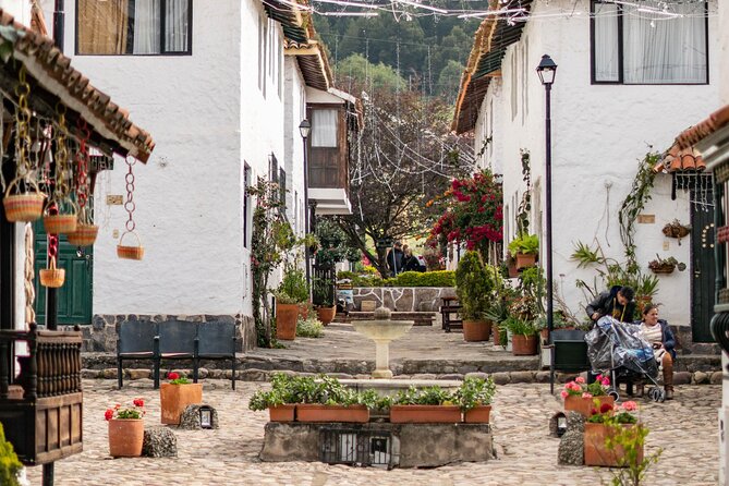 Private Villa de Leyva Full Day Tour - Villa de Leyva and its broad stone plaza