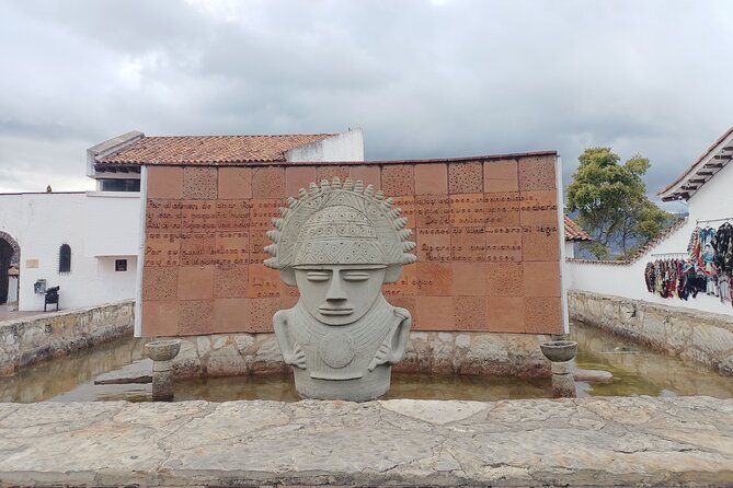 Private Visit to the Guatavita Reservoir, town and lagoon - Timing, pickup, and group size