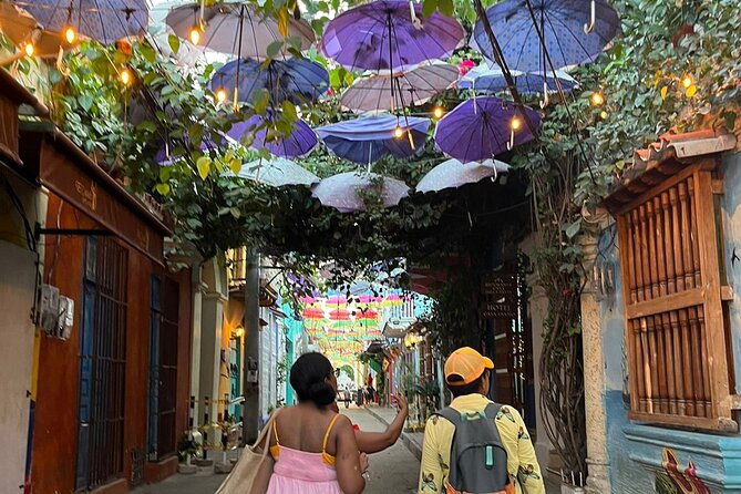 Private Walking Tour in Cartagena Walled City & Getsemaní - San Pedro Claver and the religious center of the city