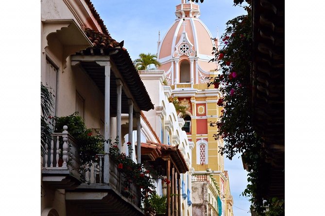 Private Walking Tour in Walled City and Getsemani Cartagena - Zenú Gold Museum and the Palace of Inquisition