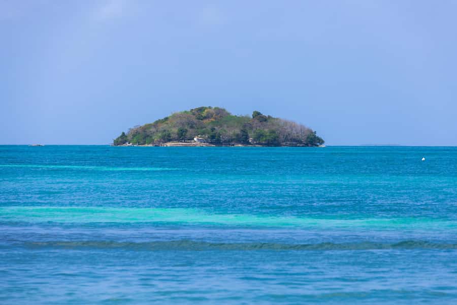 Rosario Islands -Barú : Agua Azul Beach, with lunch - Optional Water Activities and Free Time