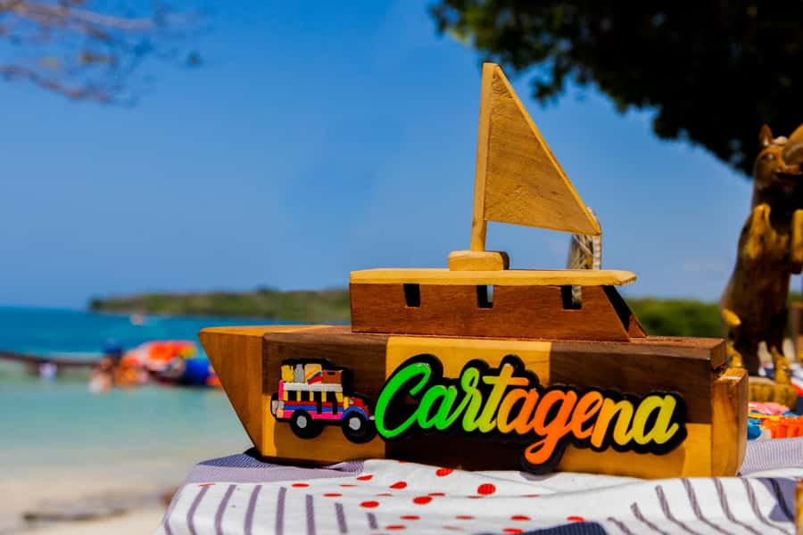 Rosario Islands -Barú : Agua Azul Beach, with lunch - How to Make the Day More Comfortable