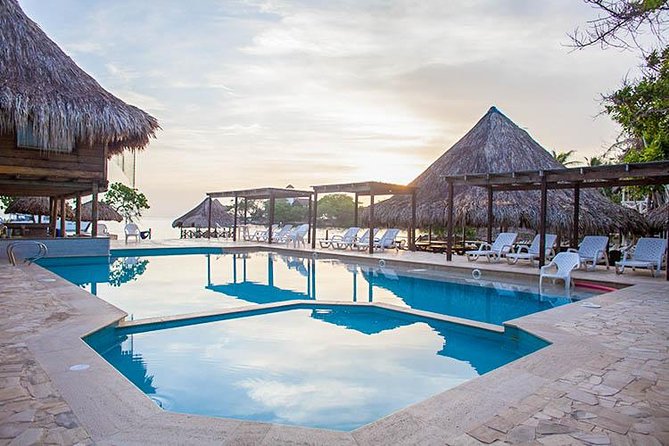 Rosario Islands Day Trip: Snorkel & Sunbathe at Isla del Sol - Arriving at the private resort area