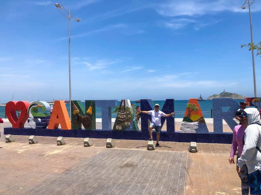 Salida de Cartagena: City Tour a Barranquilla & Santa Marta - A short museum visit with Tairona gold