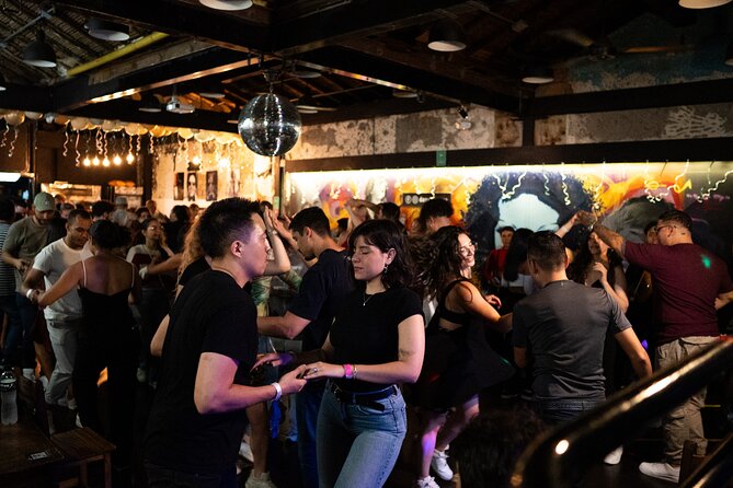 Salsa & Bachata Nightlife Tour in Medellín with a Local Dancer - Ahmadi’s Role in the Experience