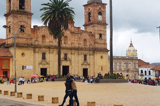Salt Cathedral and Andrés Carne de Res: Culture and Gastronomy - Key points at a glance