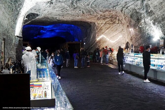 Salt Cathedral + Andres Carne de Res - Who will enjoy this eight-hour outing?