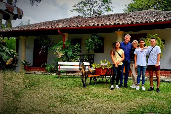 Salto del Tequendama and Hacienda del Cafe (Private Tour) - Two memorable stops outside Bogotá