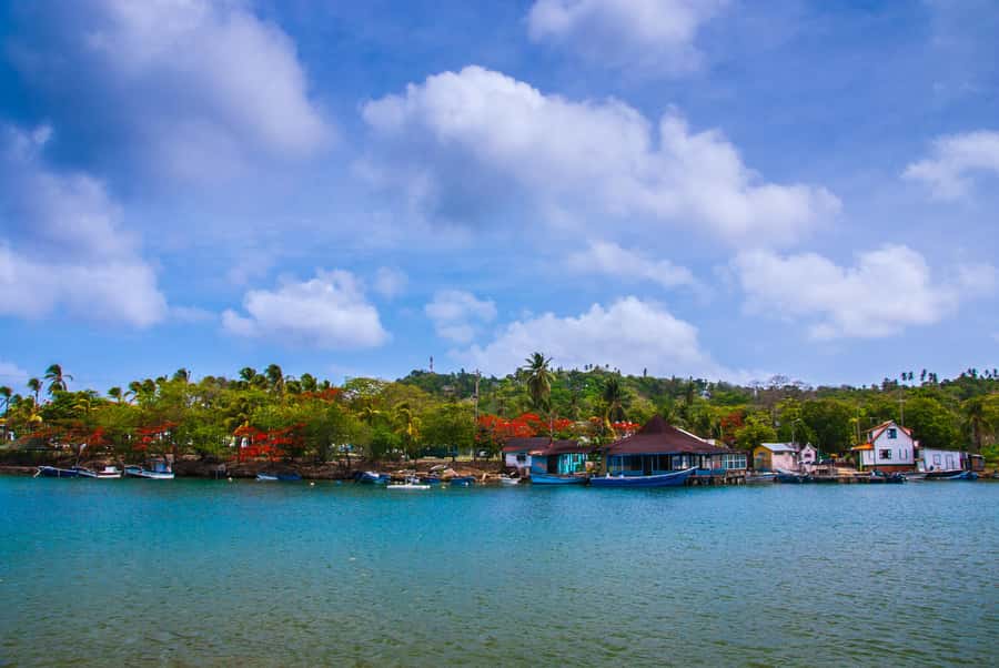 San Andrés: Guided Cays and Mangroves Tour - Starting at the Casa de la Cultura Dock