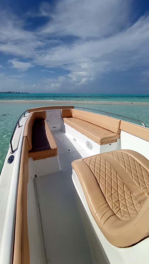 San Andres: Private San Andres Bay Tour by Luxury Speedboat - Aquarium Key is the main snorkeling stop