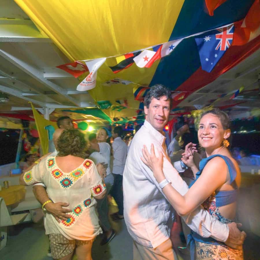San Andres: White Party on boat with open bar, dinner and dancers! - What the open bar includes