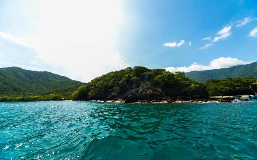 Santa Marta and Tayrona Park Day Trip - Guide support and the language question