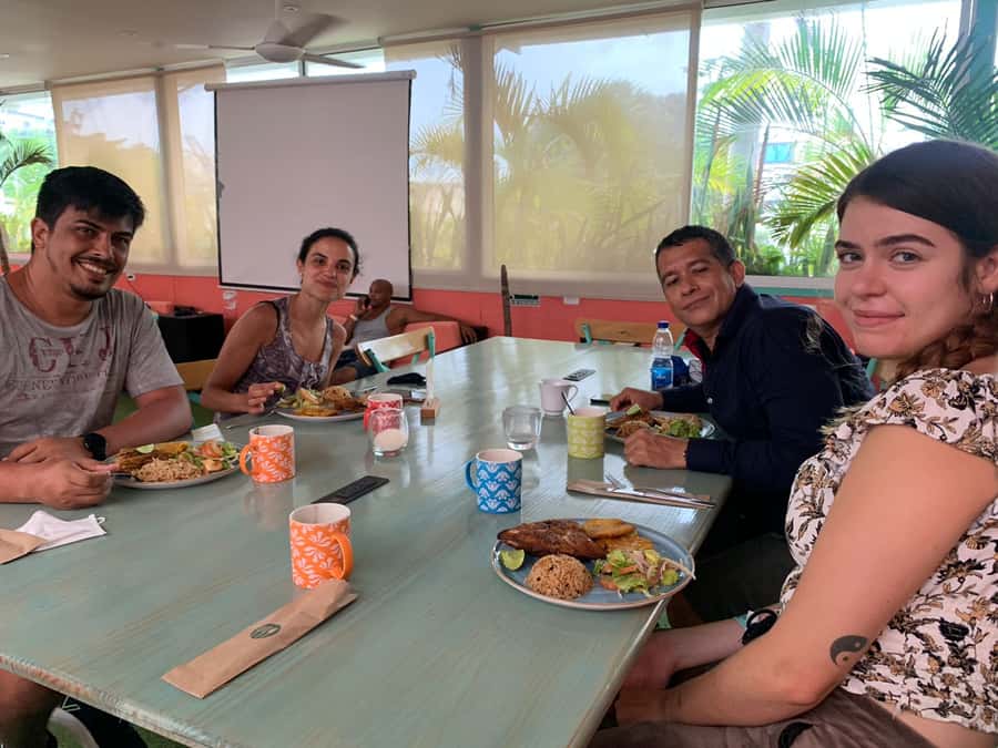 Santa Marta: Guided Walking Food Experience - What the $54 price really buys
