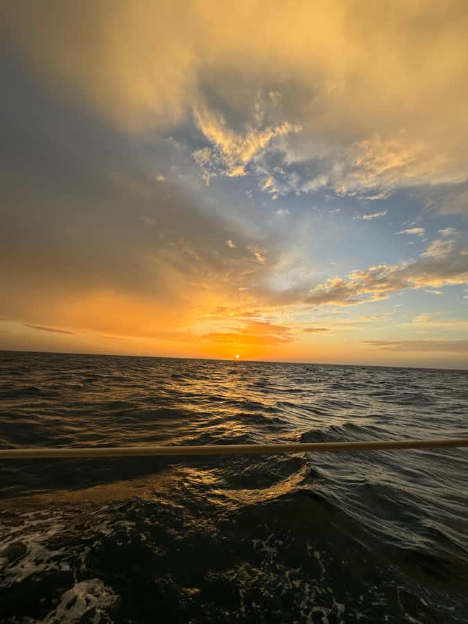 Santa Marta: Sunset Cruise Around the Bay - Food, Drinks, and Music on Board