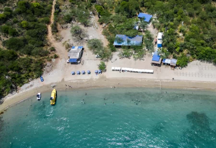 SANTA MARTA: Tour to Playa Inca Inca with Lunch - Lunch at Pikua Express