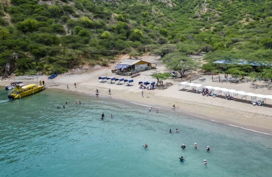 SANTA MARTA: Tour to Playa Inca Inca with Lunch - What Inca Inca Beach is like
