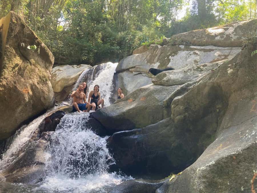 Santa Marta: Trekking in Minca Complete Waterfall Circuit - A village introduction before the forest trails