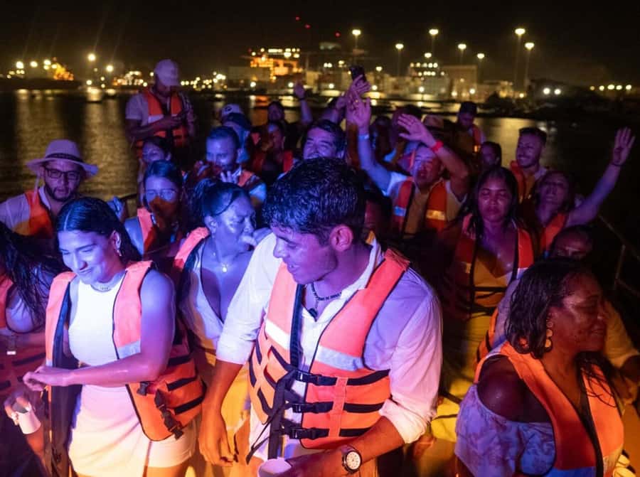 SANTAMARTA: Nocheblanca Tour on a Catamaran! - Who will enjoy this Santa Marta night cruise?