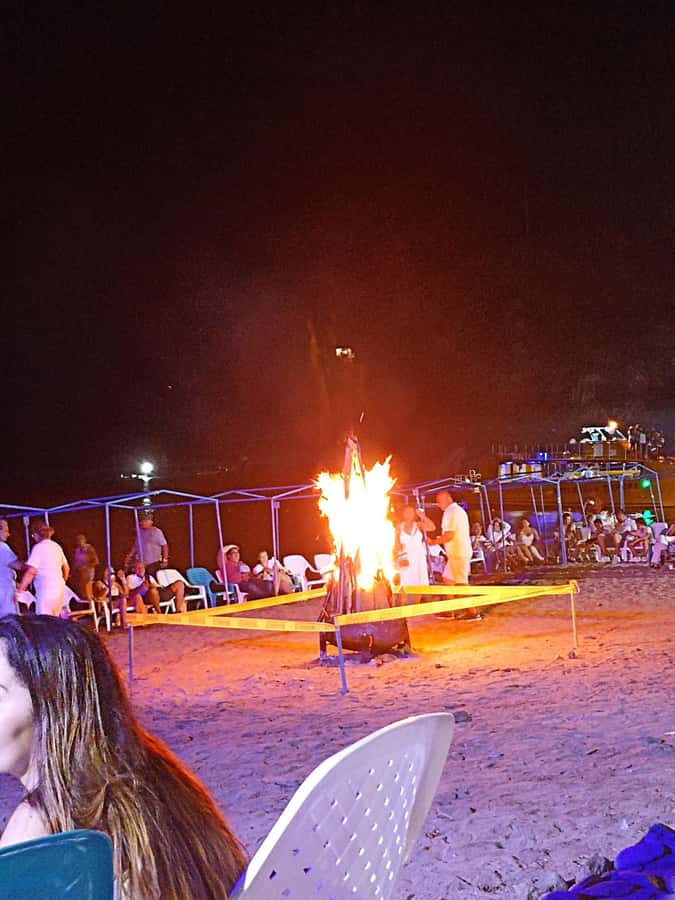 SANTAMARTA: White Night Tour in Katamaran with open bar - Santa Marta’s White Night idea